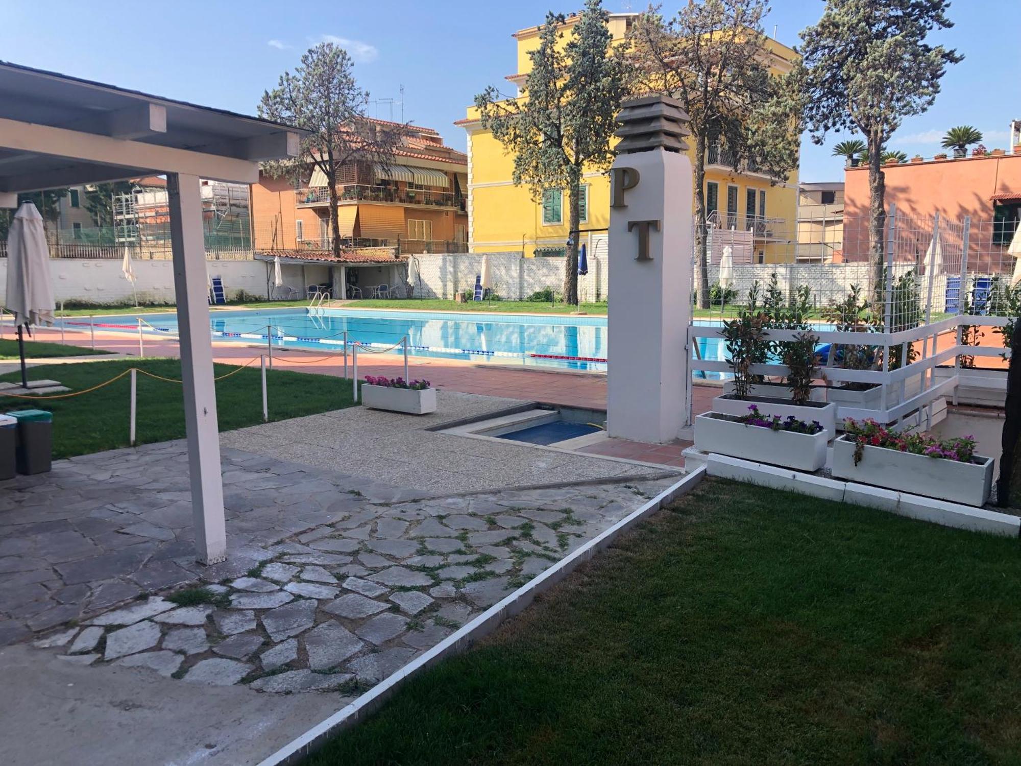 Domus Aurelia Studio Apartments Roma Esterno foto